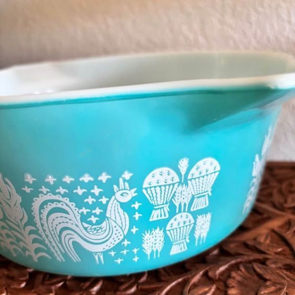 2.5 QT Vintage Pyrex Amish Butterprint Blue Casserole NO LID - Picture 3 of 9
